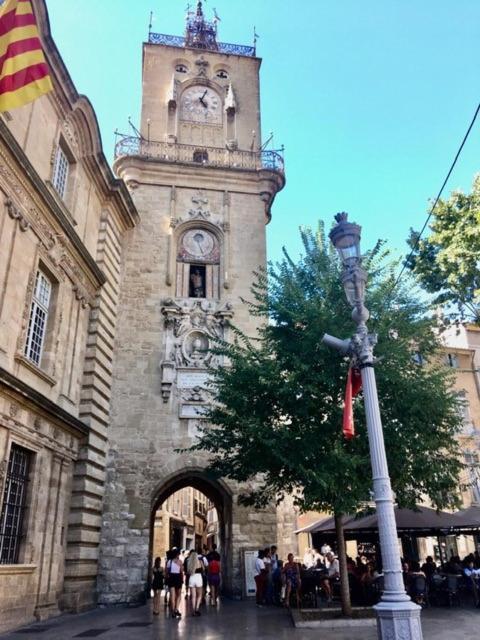 Petit Cocoon Rénové Avec Vue Sur Les Toits D'aix En Provence Aix-en-Provence