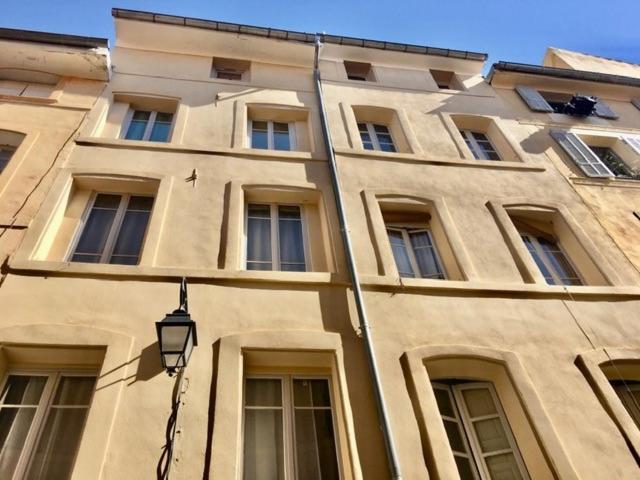 Petit Cocoon Rénové Avec Vue Sur Les Toits D'aix En Provence * Aix-en-Provence