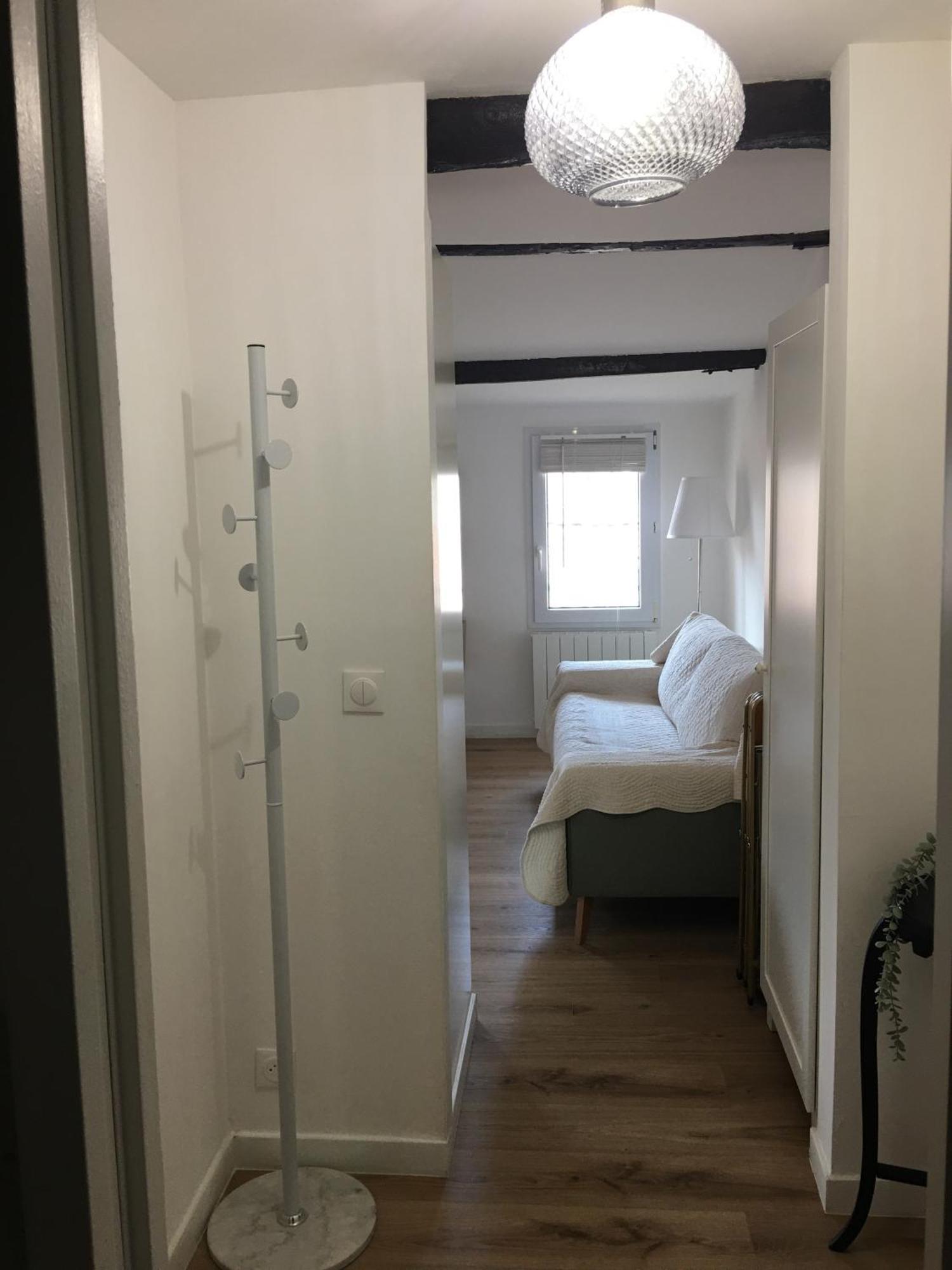 Petit Cocoon Rénové Avec Vue Sur Les Toits D'aix En Provence *
